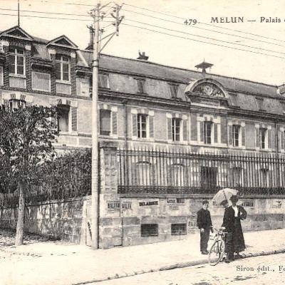 Melun (77)