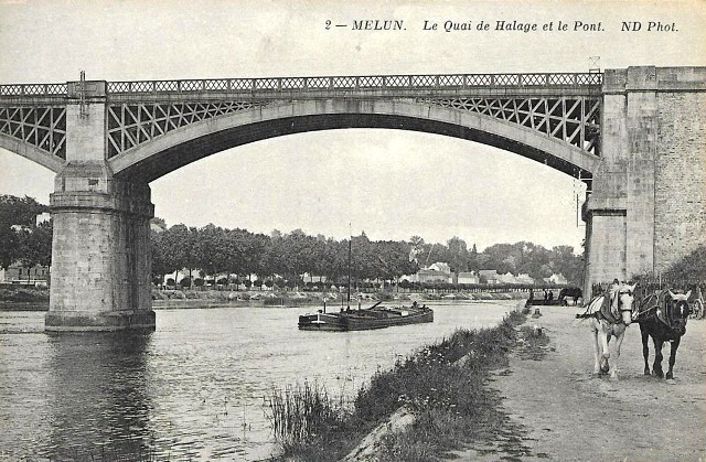 Melun seine et marne le quai de halage et le pont cpa