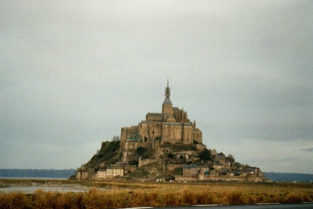 Mont saint michel dec 2001 