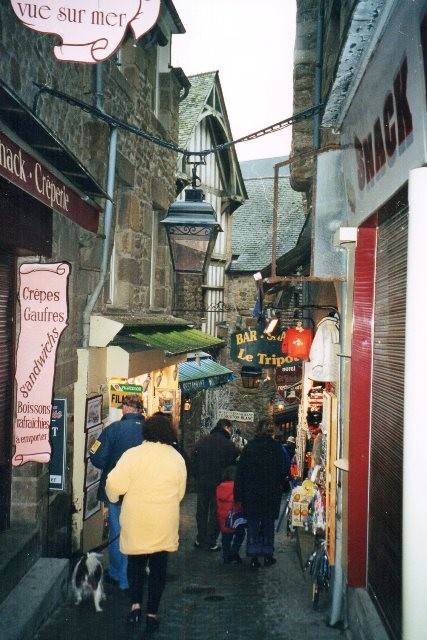 Mont saint michel dec 2001