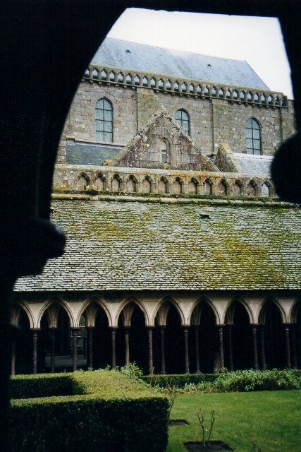 Mont saint michel manche l abbaye dec 2001