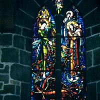 Mont saint michel manche l eglise saint pierre vitrail dec 2001 