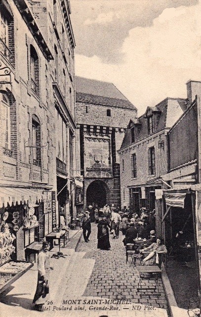 Mont saint michel manche le mont l hotel poulard