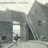 Mont saint michel manche le mont la porte d entree cpa