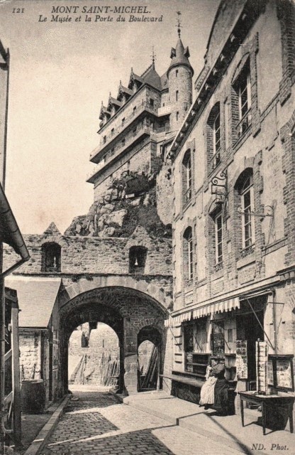 Mont saint michel manche le mont la porte du boulevard cpa