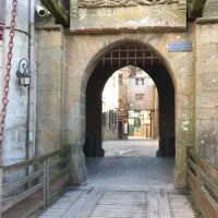 Mont saint michel manche le mont la rue