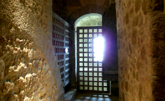 Mont saint michel manche les prisons