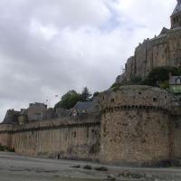 Mont saint michel manche les remparts cote est