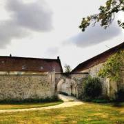 Montfaucon (Aisne) Ferme du Lumeron