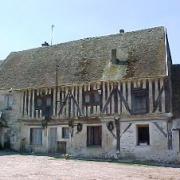 Montfaucon (Aisne) Ferme de Couson