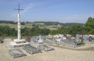 Montfaucon (Aisne) Cimetière