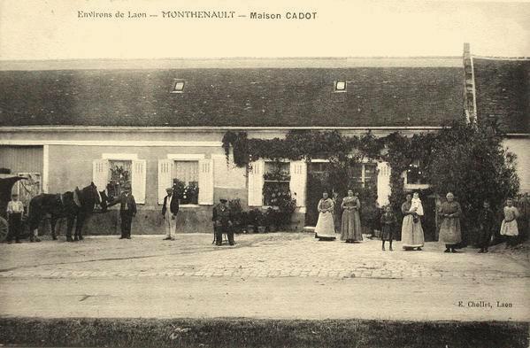 Monthenault (Aisne) CPA Maison Cadot vers 1908