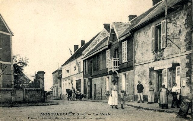 Montjavoult oise cpa grande rue poste