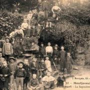 Montjavoult oise cpa oeuvre valecourt les grottes