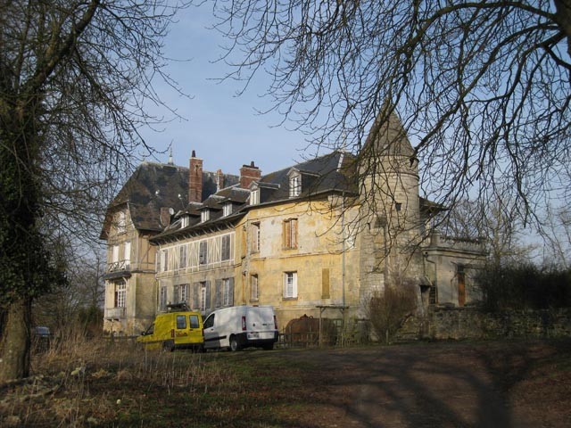 Montjavoult oise hameau du bout du bois chateau