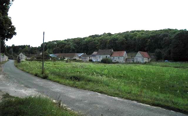 Montjavoult oise hameau herouval