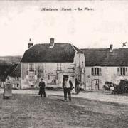 Montlevon (Aisne) CPA La Place