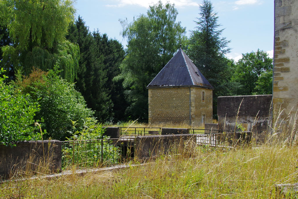 Montmédy (Meuse) Fresnois, la chapelle Saint Nicolas
