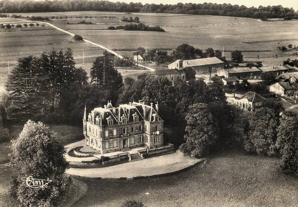 Montmédy (Meuse) Fresnois, le château CPA