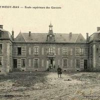 Montmédy (Meuse) L'école de garçons CPA