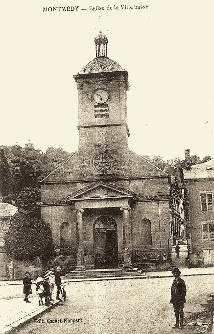 Montmédy (Meuse) L'église Saint Bernard CPA