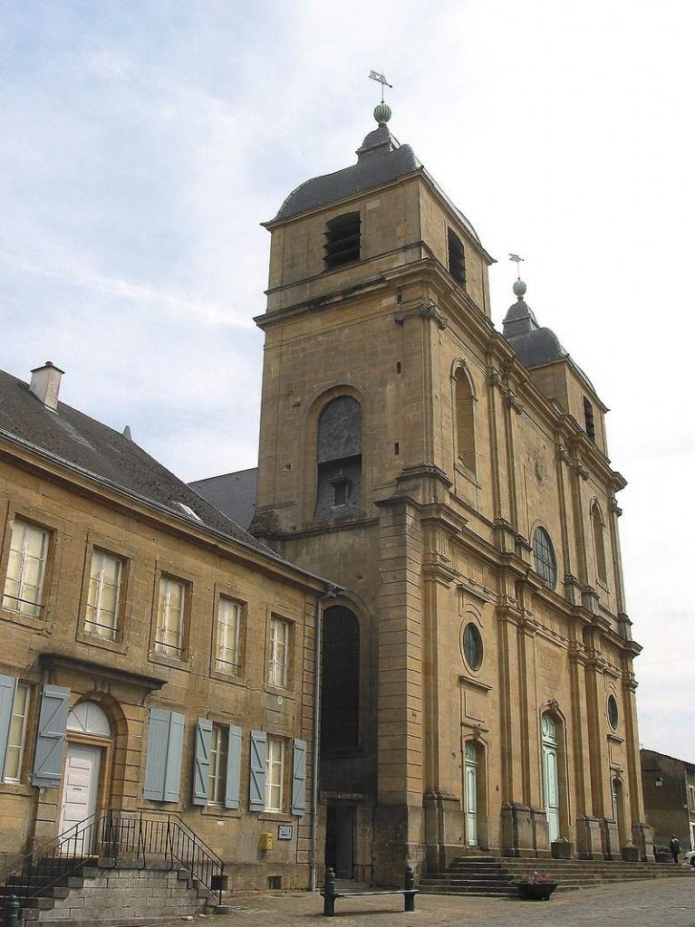 Montmédy (Meuse) L'église Saint Martin de Montmédy-le-Haut