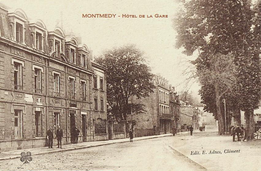 Montmédy (Meuse) L'hôtel de la gare CPA