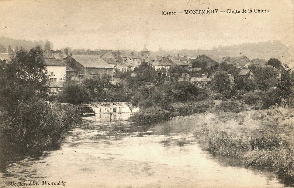 Montmédy (Meuse) La Chiers CPA