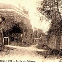 Montmédy (Meuse) La poterne CPA