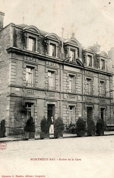 Montmédy (Meuse) Le buffet de la gare CPA