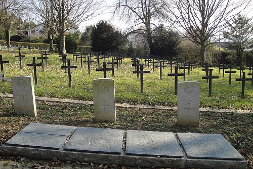 Montmédy (Meuse) Le cimetière allemand