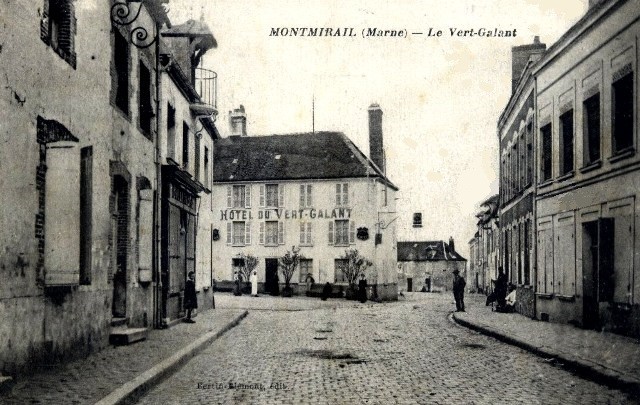 Montmirail (51) L 'hôtel du Vert Galant CPA