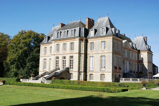 Montmirail (51) Le château 