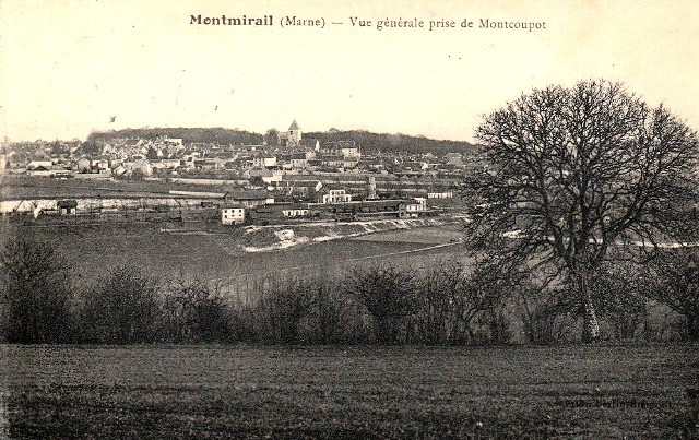 Montmirail (51) Vue générale CPA