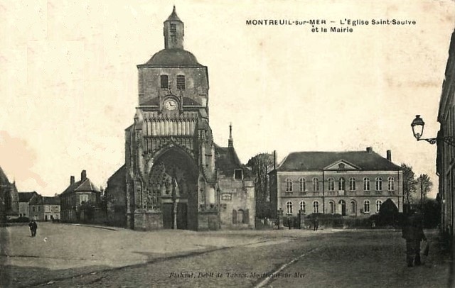 Montreuil pas de calais l eglise saint saulve et l hotel de ville cpa