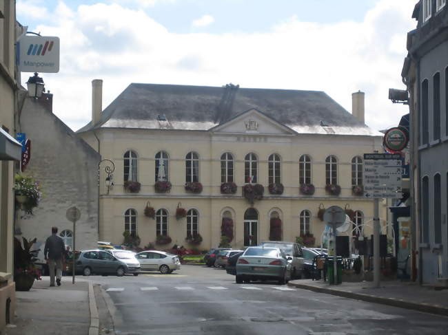 Montreuil pas de calais l hotel de ville