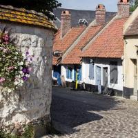 Montreuil pas de calais la rue du clape en bas