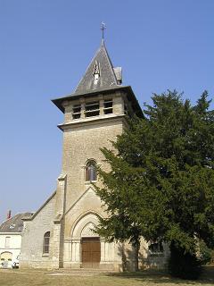 Moulins (Aisne) Eglise Saint Pierre