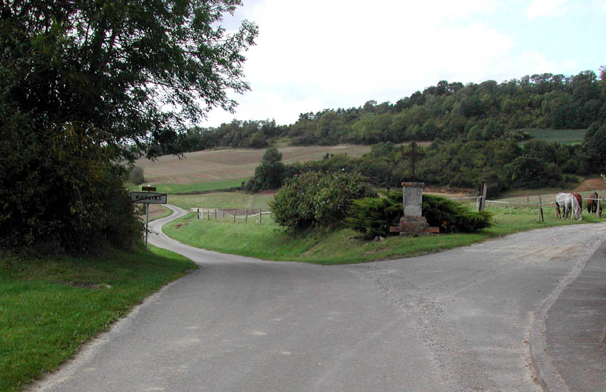 Moulins (Aisne) Route de Vendresse