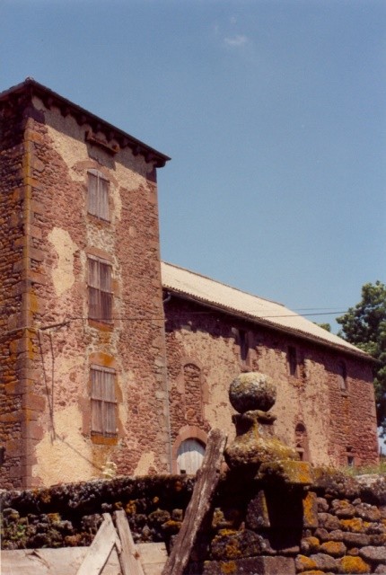 Mounes prohencoux aveyron chateau de falgous en 2004