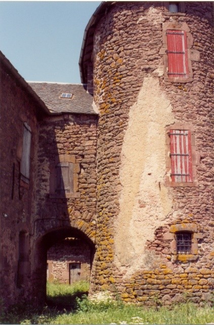 Mounes prohencoux aveyron chateau de falgous en 2004 