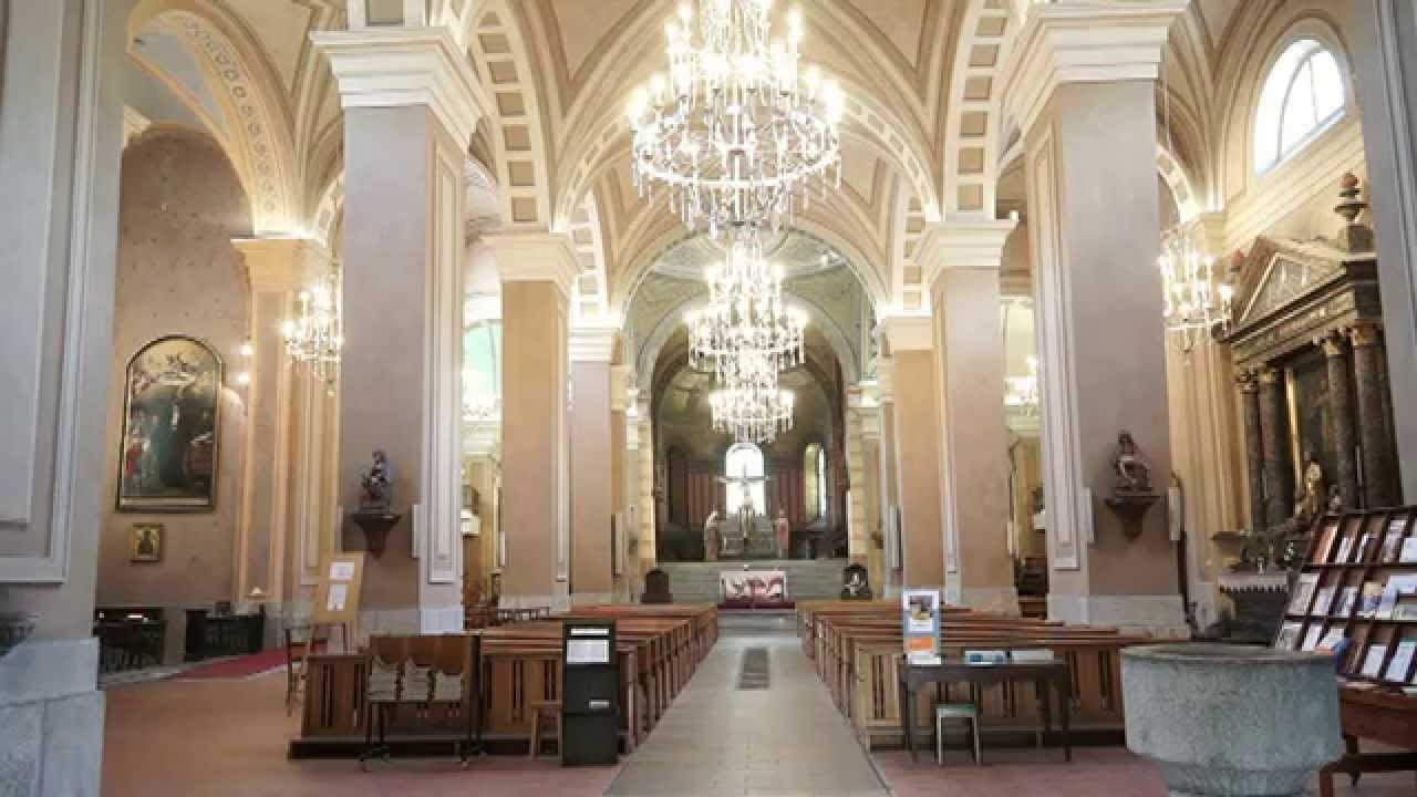 Moûtiers, la cathédrale Saint-Pierre où il est inhumé