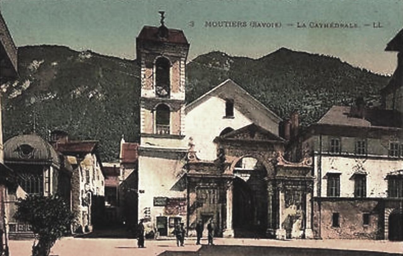 Moûtiers (Savoie) La cathédrale Saint-Pierre CPA