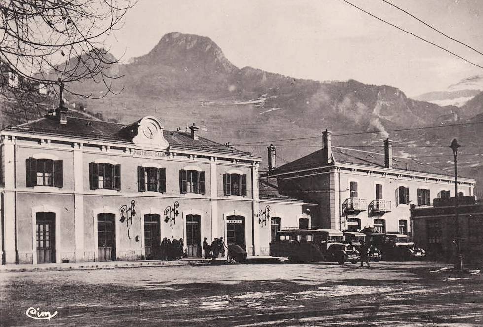 Moûtiers (Savoie) La gare CPA