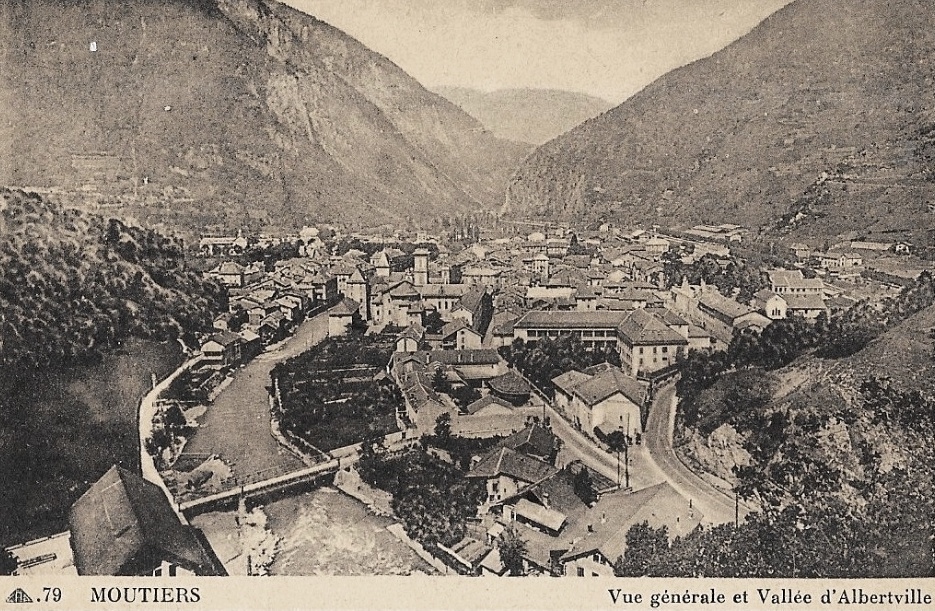 Moûtiers (Savoie) Vue générale CPA