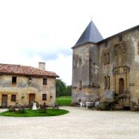 Mouzay (Meuse) Charmois, le château