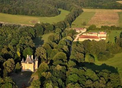 Mouzay (Meuse) Charmoy, les deux châteaux