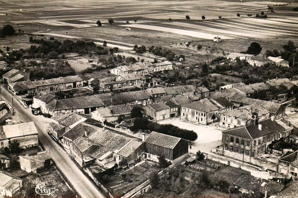 Mouzay (Meuse) Vue générale