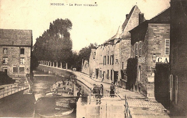 Mouzon (08) Pont tournant CPA