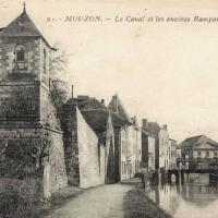 Mouzon (08) Remparts et canal CPA